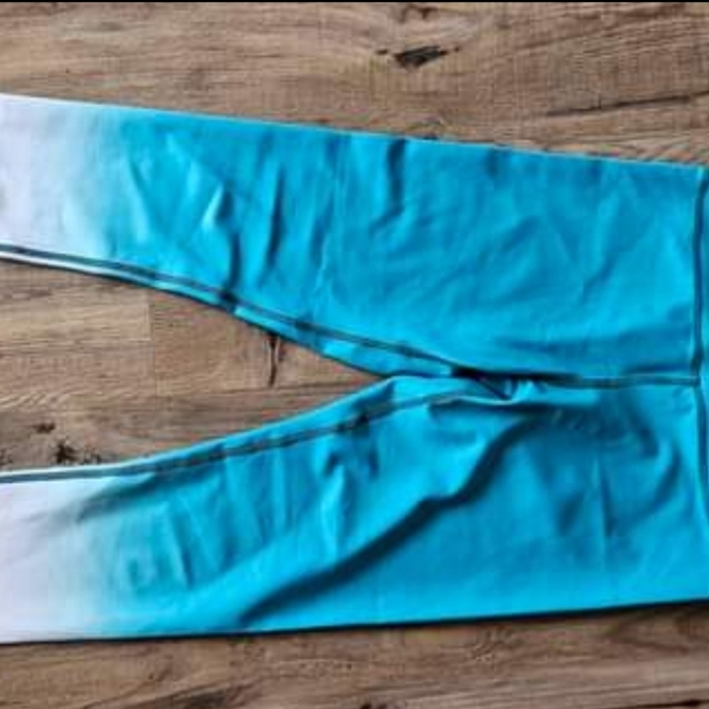 Zyia LNT 7/8 length leggins size 6-8